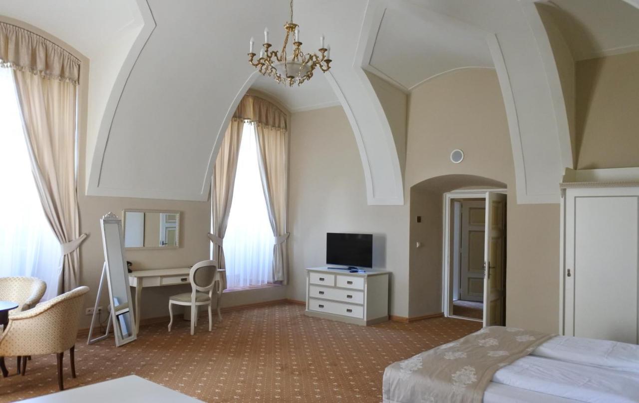 Hotel Gino Park Palace Povazska Bystrica Exterior photo