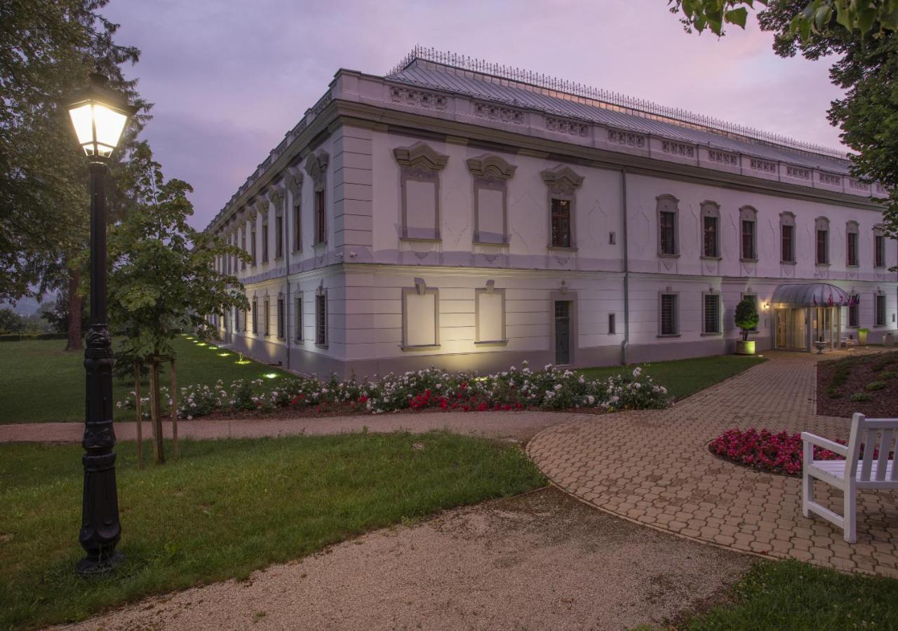 Hotel Gino Park Palace Povazska Bystrica Exterior photo