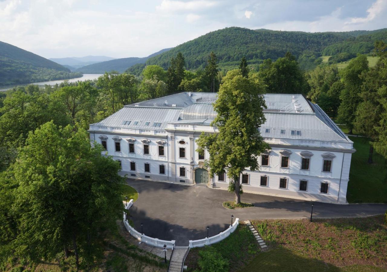 Hotel Gino Park Palace Povazska Bystrica Exterior photo