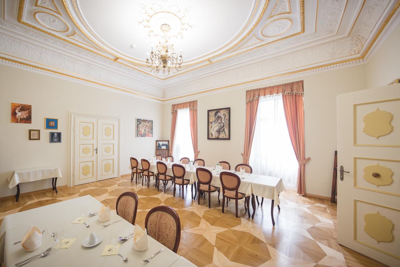 Hotel Gino Park Palace Povazska Bystrica Exterior photo